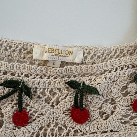 Rebellion Tan Crochet Crop Top with Cherry Details - Picture 5 of 7